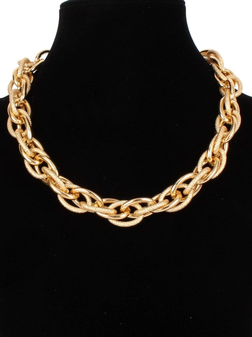 Womens‎ Gold Tone Chunky Chain 18" Necklace